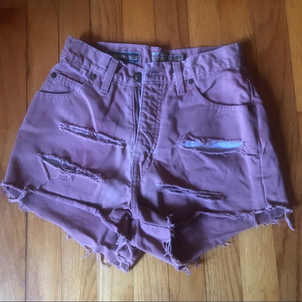 PERFECT vintage shorts🦋